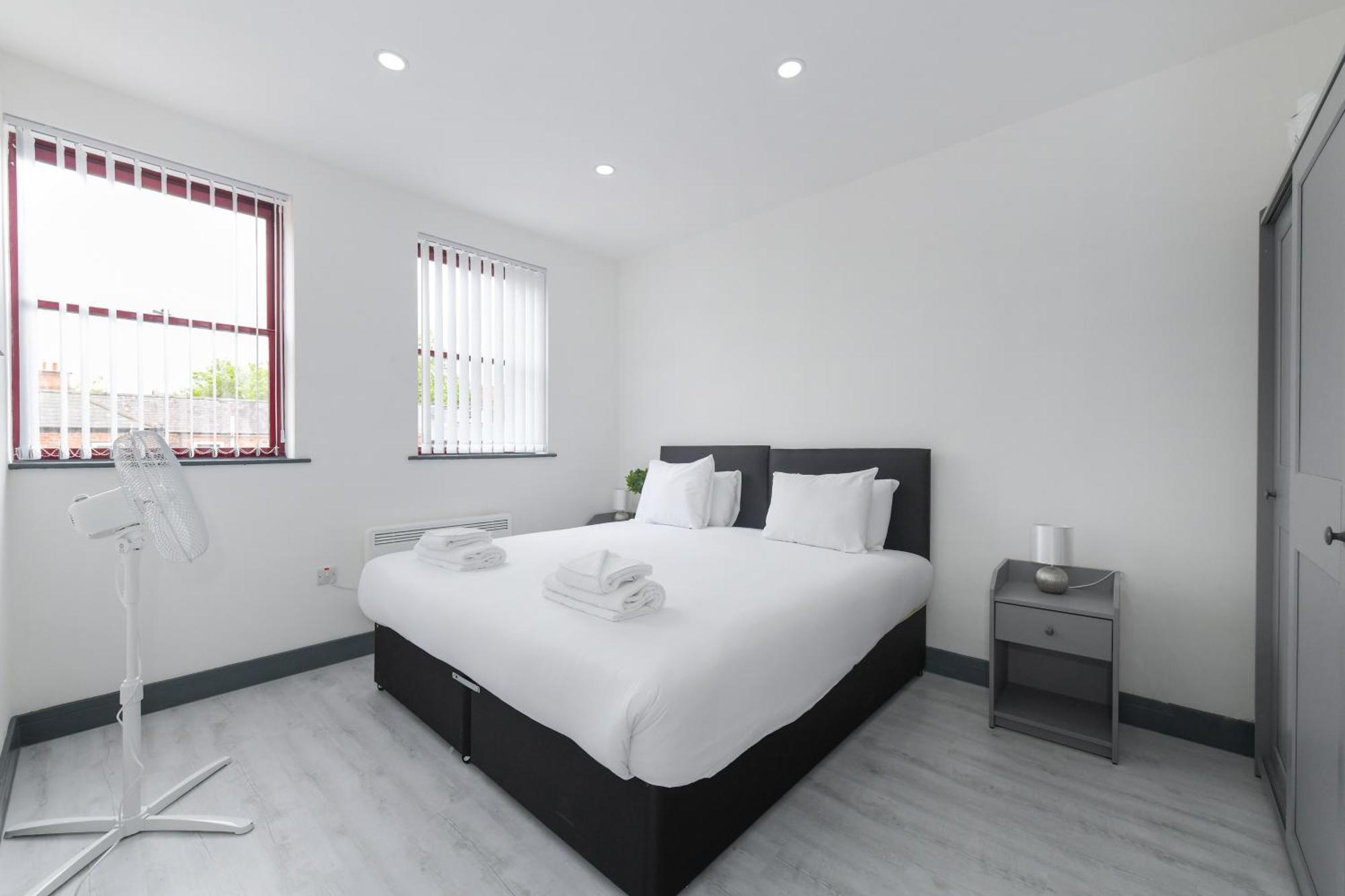 Nottingham City Centre Short Stay Apartments With Parking Номер фото